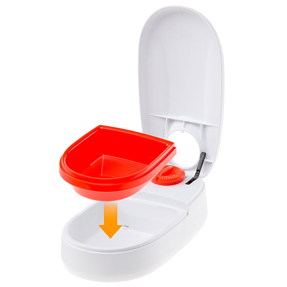 Cometa automatic feeder with timer